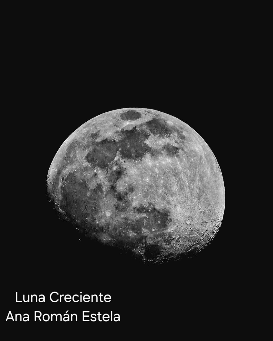 Luna creciente, por Ana Román